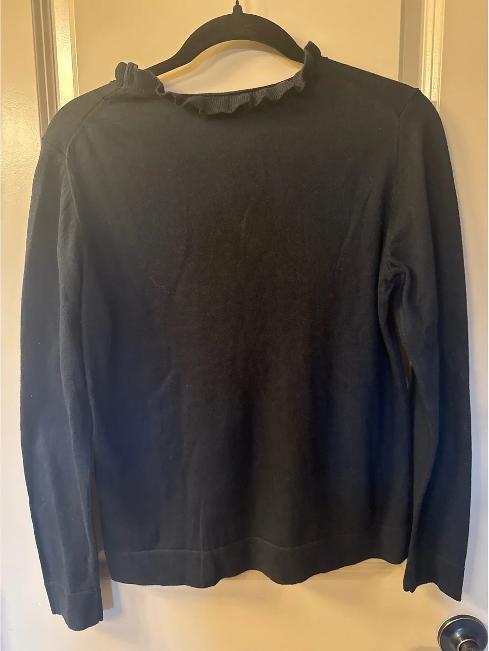 J.Crew Women's Black Ruffle Neck Sweater Size Small